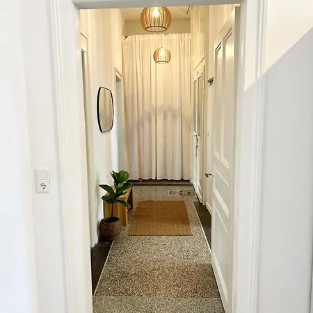 Apartment Labed - Auf Weingut Mit Privater Terrasse, Zentral Gelegen, Gratis Wlan