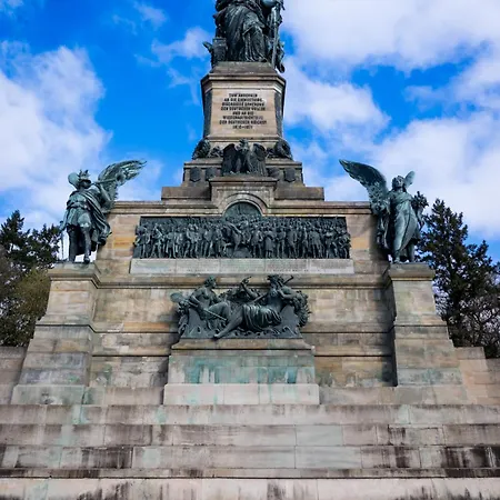 Labed - Auf Weingut Mit Privater Terrasse, Zentral Gelegen, Gratis Wlan Apartment